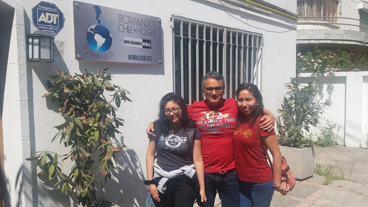 Trotamundos Hostal Santiago del Cile Esterno foto